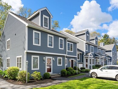 28 Hobart Ln, Rockland, MA 02370 - photo 2