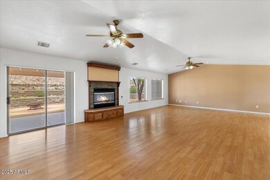04-Living Room