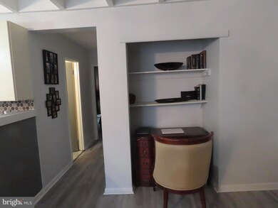 100 E Glenolden Ave unit P7, Glenolden, PA 19036 - photo 2