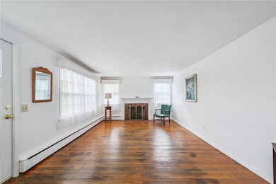 45 Leonard Bodwell Rd, Narragansett, RI 02882 - photo 4