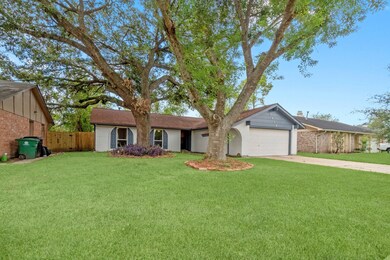 8414 Springtime Ln, Houston, TX 77075 - photo 3