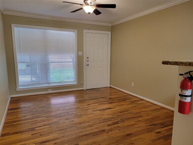 425 E 9th St unit 3, Houston, TX 77007 - photo 6