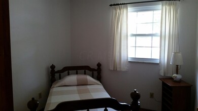 1195 Thurell Rd, Columbus, OH 43229 - photo 6