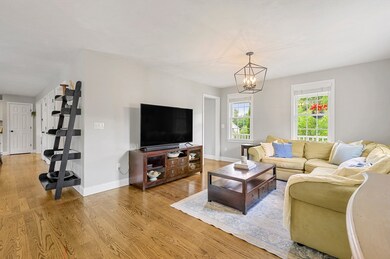 18 Patriot Ln, Rutland, MA 01543 - photo 4