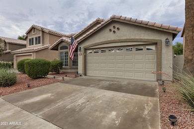 1056 N Saguaro St-3