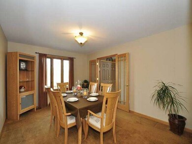 1603 Beech St unit 2, Spring Grove, IL 60081 - photo 5