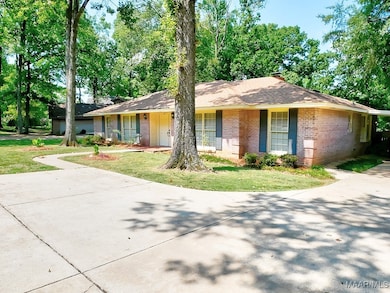 3254 Fieldcrest Dr, Montgomery, AL 36106 - photo 4