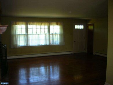 18 Highland Park Rd, Sellersville, PA 18960 - photo 4