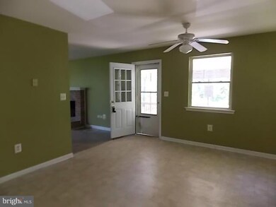 2228 Bachman Valley Rd, Manchester, MD 21102 - photo 6