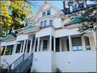 102 S Lake Ave unit 106 SOUTH LAKE AVE, Albany, NY 12208 - photo 2