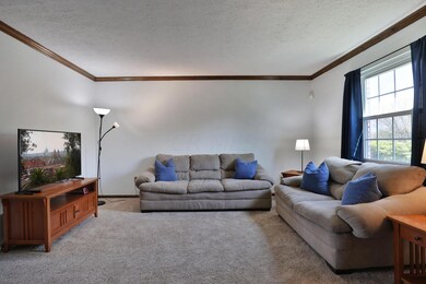 2070 Sprucefield Rd unit 2070, Columbus, OH 43229 - photo 5