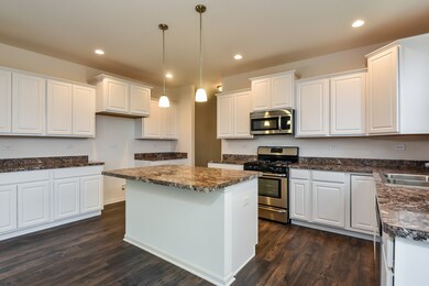 1384 Hearthstone Ln, North Aurora, IL 60542 - photo 3