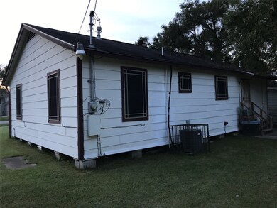 7013 Conley St, Houston, TX 77021 - photo 5