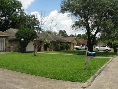 7114 Sawmill Trail, Houston, TX 77040 - photo 2