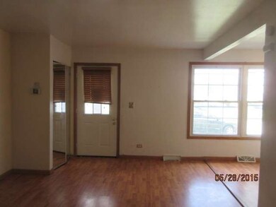 1274 Prairie Ave unit C, Glendale Heights, IL 60139 - photo 4