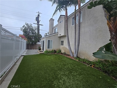 1920 Maple Ave unit C, Costa Mesa, CA 92627 - photo 3