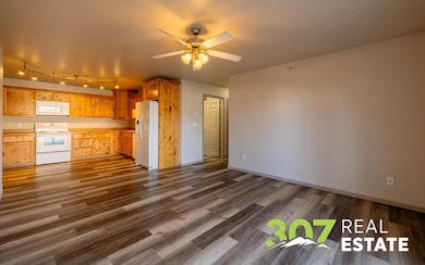 2850 Kent Ave unit E-14, Cody, WY 82414 - photo 5