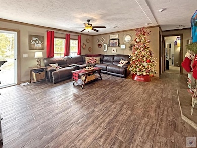 886 County Road 2109, Hooks, TX 75561 - photo 4