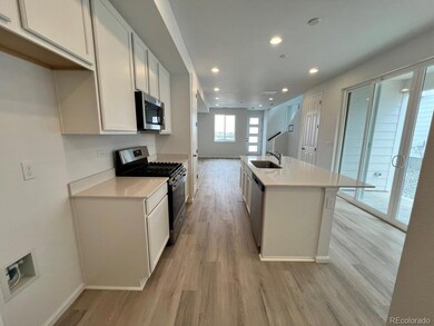 22824 E Tufts Ave unit B, Aurora, CO 80015 - photo 6