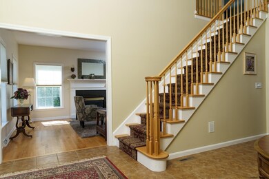 80 Somerset Dr, Glenmont, NY 12077 - photo 4