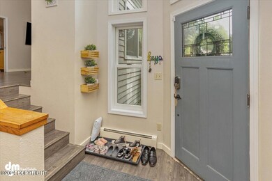 06-front entry_IMG_8107