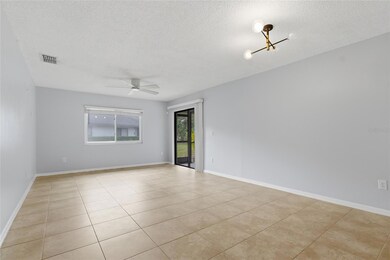 2701 Countryside Blvd unit 102, Clearwater, FL 33761 - photo 6