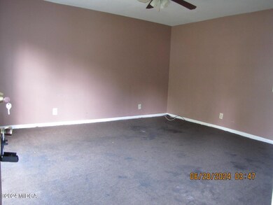 3921 Hartness St, Macon, GA 31204 - photo 2