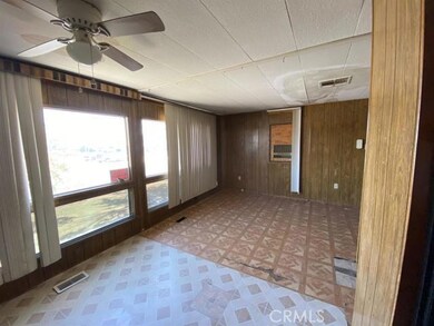 16729 Pebble Beach Dr, Victorville, CA 92395 - photo 6