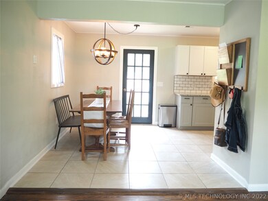 516 S Chickasaw Ave, Haskell, OK 74436 - photo 4