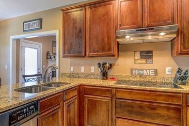 103 Canaan Ct, Jacksonville, NC 28546 - photo 6