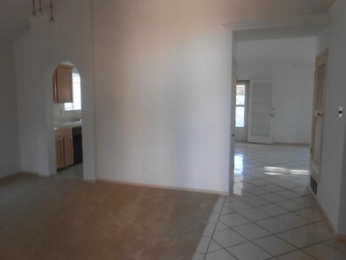 367 Roslyn Dr, Horizon City, TX 79928 - photo 5