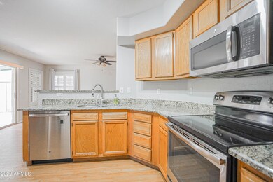 985 E Princeton Ave, Gilbert, AZ 85234 - photo 6