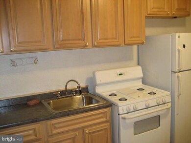 2909 Winchester St, Baltimore, MD 21216 - photo 3