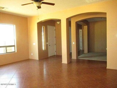 023-351084 - Greatroom (1)