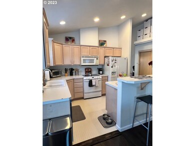 15099 SE Elm Park Dr, Clackamas, OR 97015 - photo 7