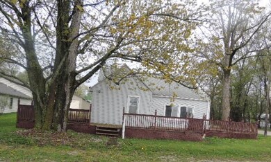 5579 N Center St, Columbia City, IN 46725 - photo 4