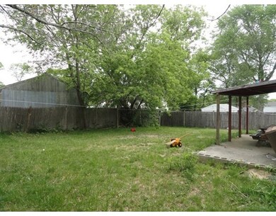 910 Court St, Brockton, MA 02302 - photo 4