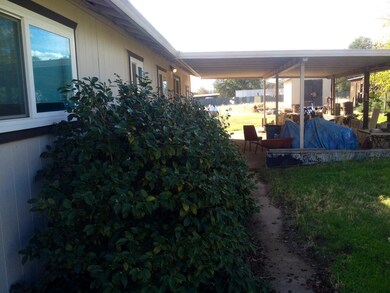 Covered Porch:Patio