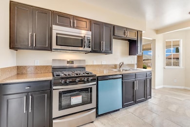 1605 Lomaland Dr, El Paso, TX 79935 - photo 6