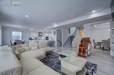 Neutral colors throughout - bright and inviting
