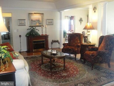 8615 Fluttering Leaf Trail unit 202, Odenton, MD 21113 - photo 5