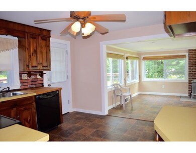 13 Crawford St, Northborough, MA 01532 - photo 3
