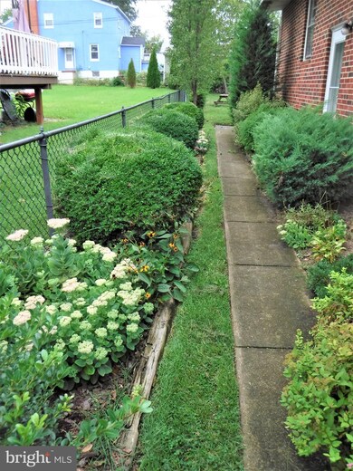 3304 Rosalie Ave, Parkville, MD 21234 - photo 5