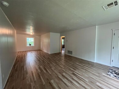 415 N Florence Ave, Shawnee, OK 74801 - photo 4