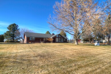 IMG_9349_50_51_tonemapped