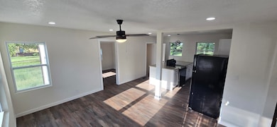 1522 N Estelle St, Wichita, KS 67214 - photo 3