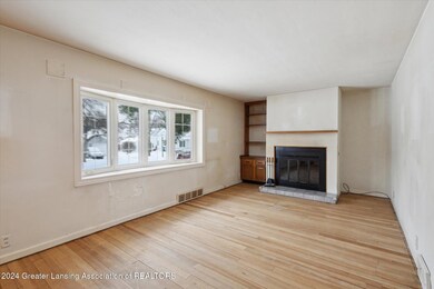 07-705-Maplehill-Ave-Lansing-MI-48910-Wi