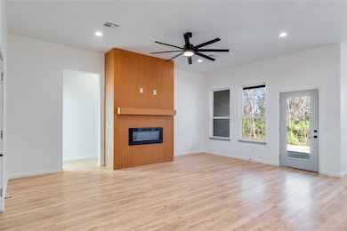 4208 N Shadybrook Dr, Midwest City, OK 73110 - photo 5