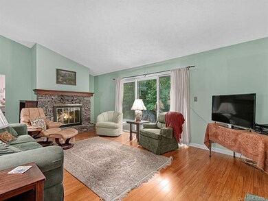 78 Ballantree Dr, Asheville, NC 28803 - photo 2