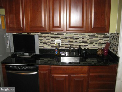 1354 Levis St NE, Washington, DC 20002 - photo 2